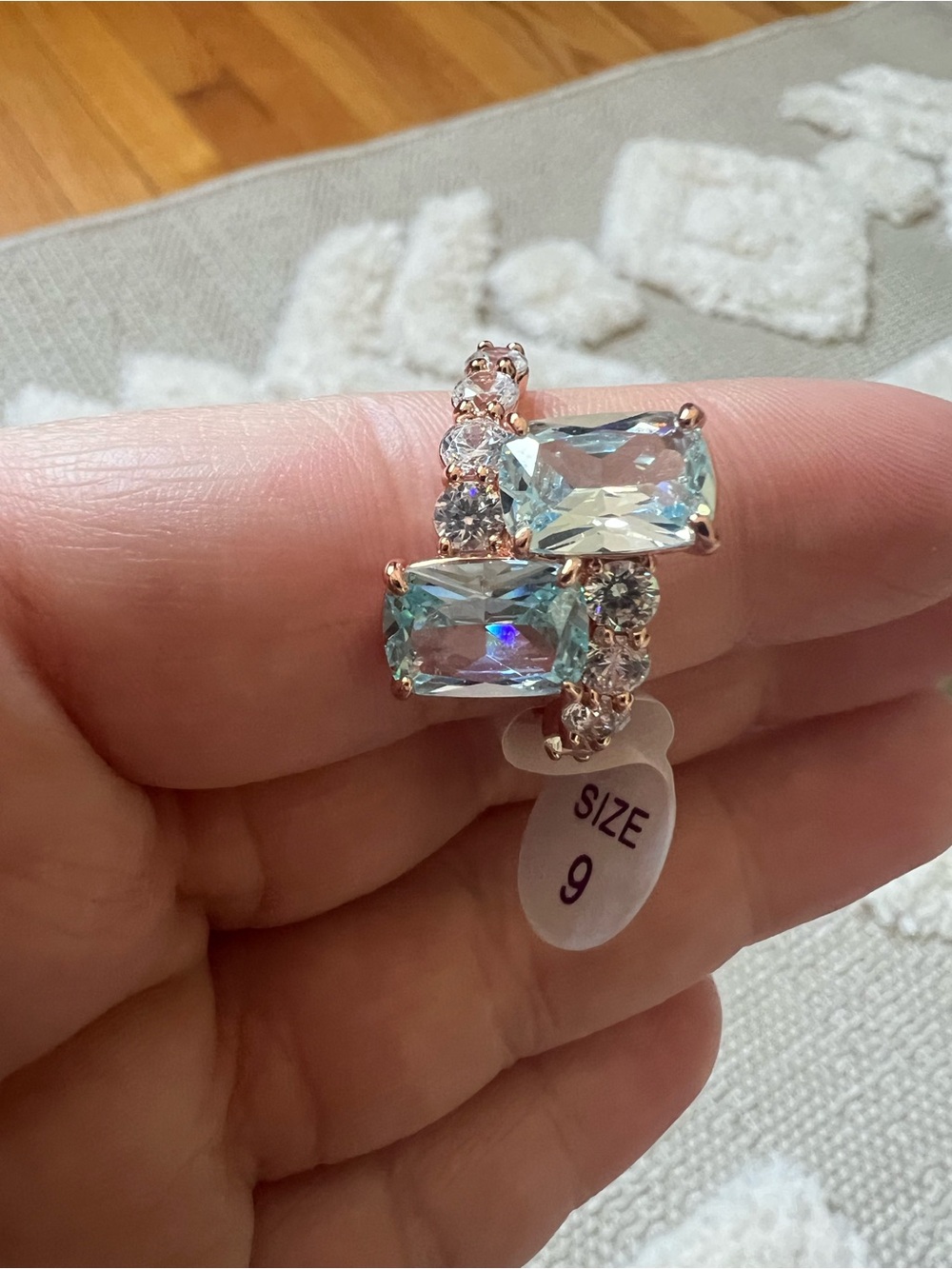 Bomb party ring march 2025 rg74701 it’s the glam for me size 9 new!!